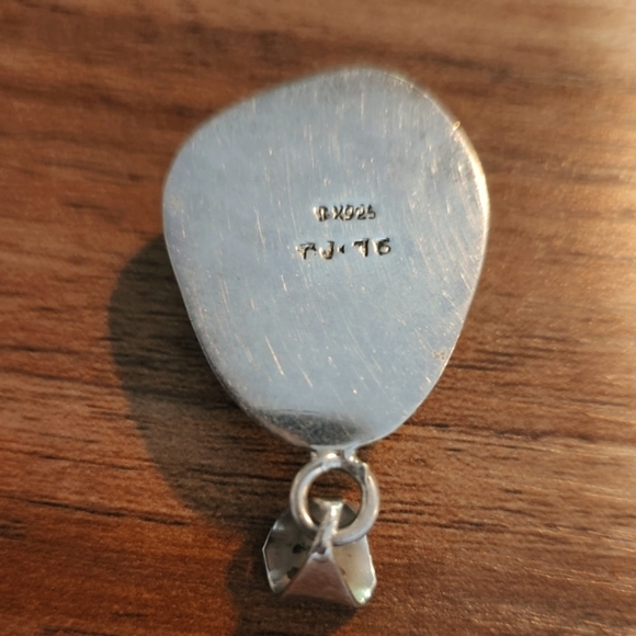 Malachite and Sterling Silver pendant - never worn - Picture 2 of 3